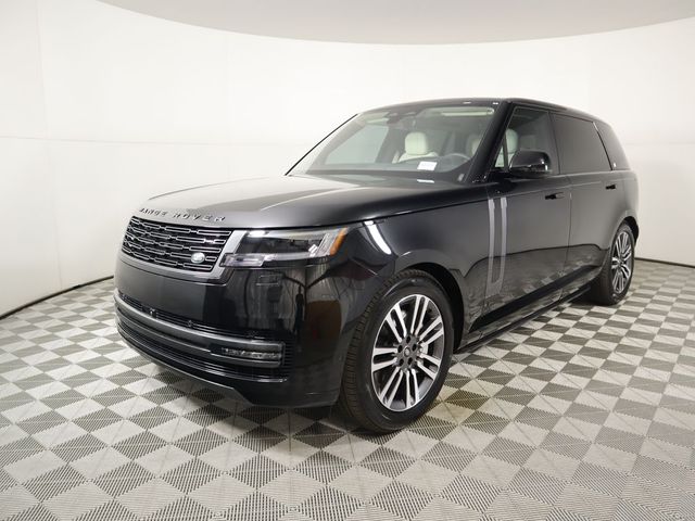 2025 Land Rover Range Rover SE