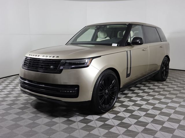 2025 Land Rover Range Rover SE