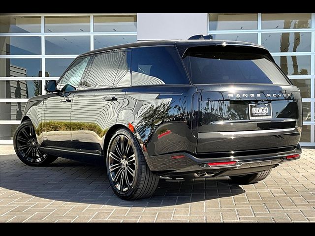 2025 Land Rover Range Rover SE