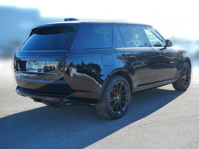 2025 Land Rover Range Rover SE