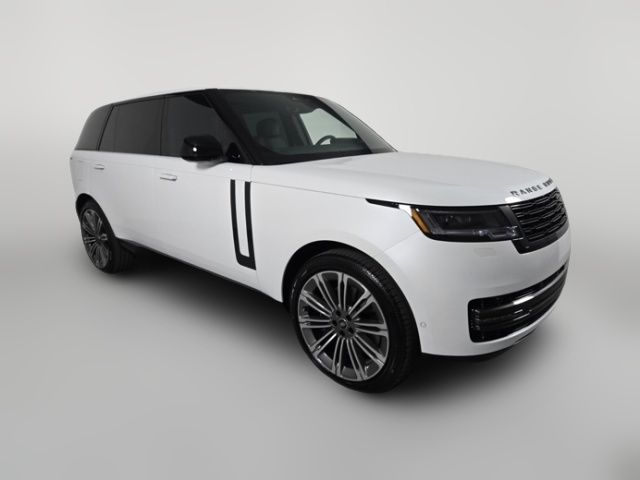 2025 Land Rover Range Rover SE