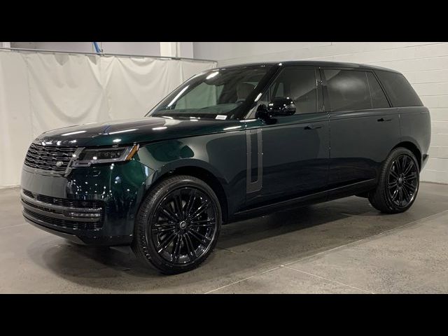 2025 Land Rover Range Rover SE