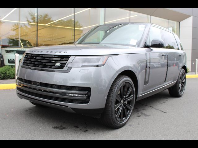 2025 Land Rover Range Rover SE