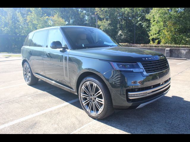 2025 Land Rover Range Rover SE