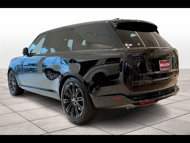 2025 Land Rover Range Rover SE