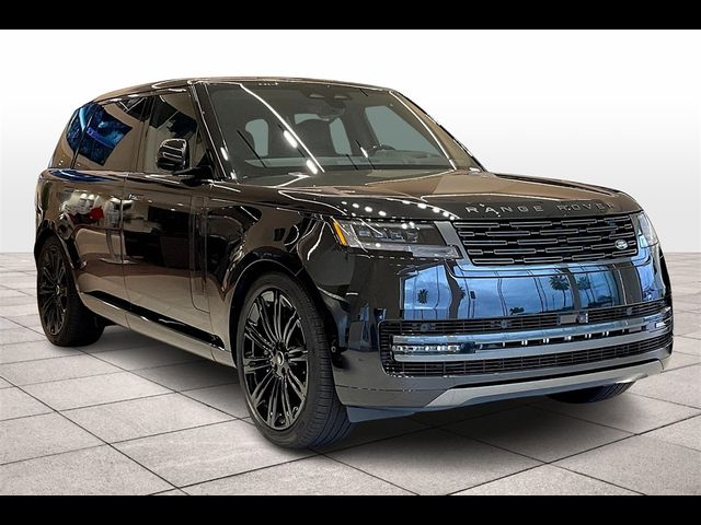 2025 Land Rover Range Rover SE