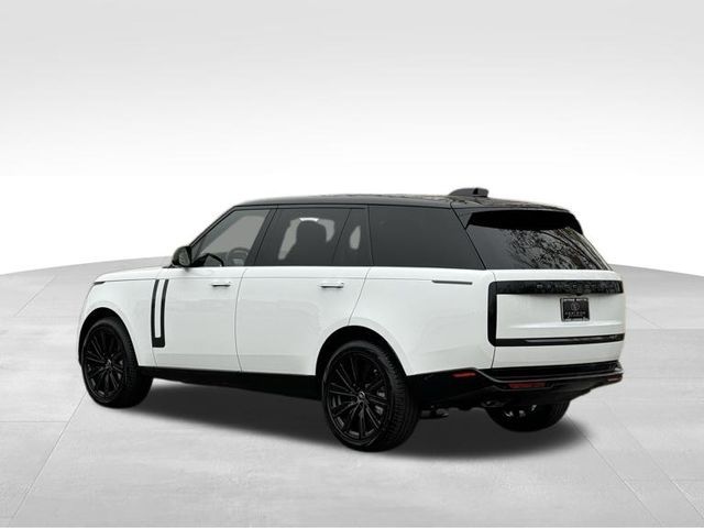 2025 Land Rover Range Rover SE