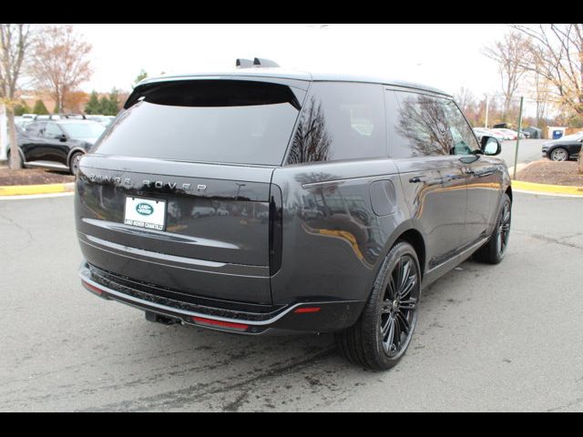 2025 Land Rover Range Rover SE