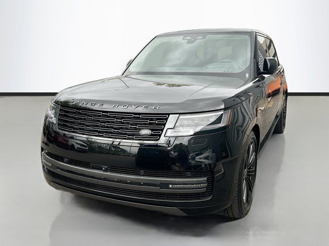 2025 Land Rover Range Rover SE