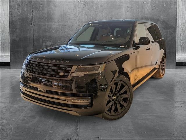 2025 Land Rover Range Rover SE