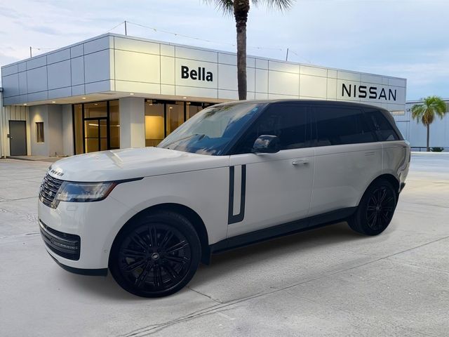 2025 Land Rover Range Rover SE