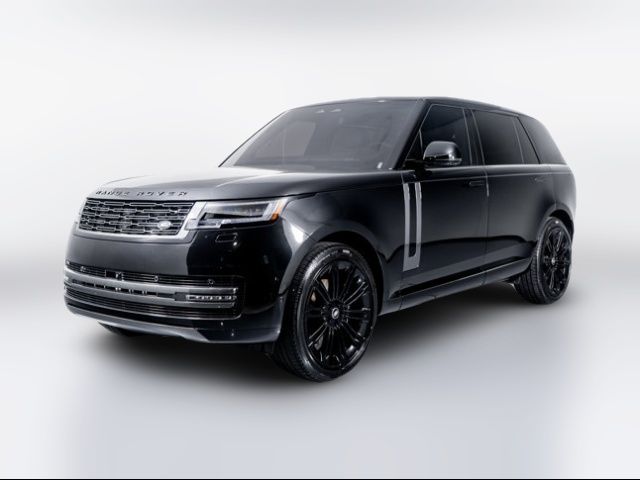 2025 Land Rover Range Rover SE