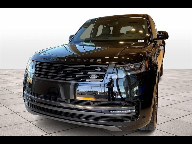 2025 Land Rover Range Rover SE