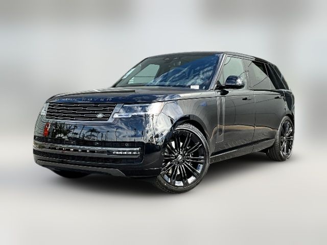 2025 Land Rover Range Rover SE