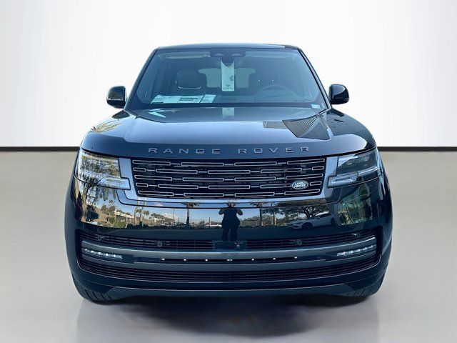 2025 Land Rover Range Rover SE