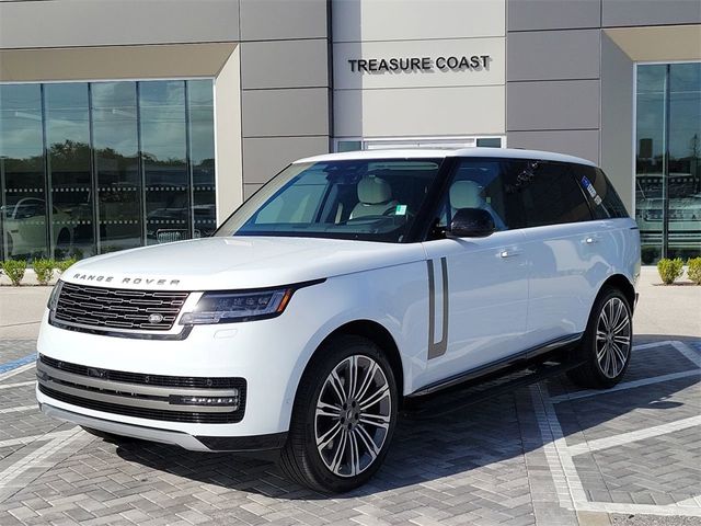 2025 Land Rover Range Rover SE