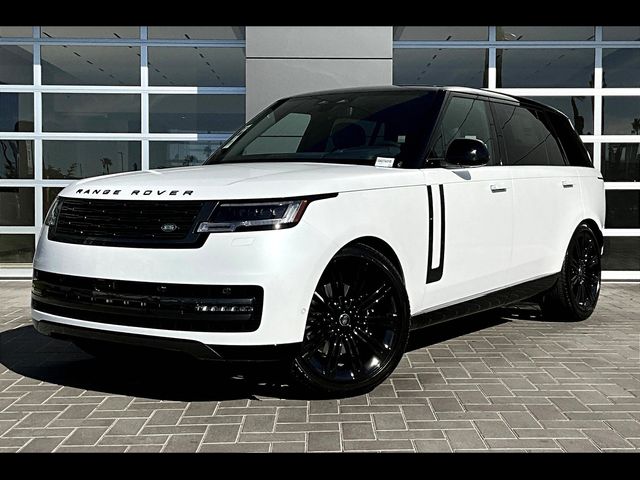 2025 Land Rover Range Rover SE