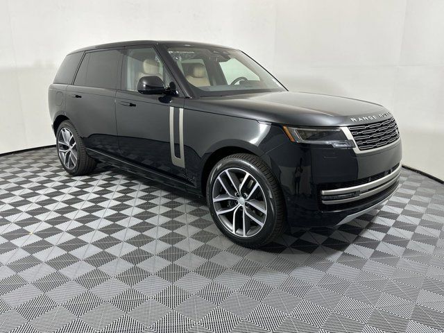 2025 Land Rover Range Rover SE