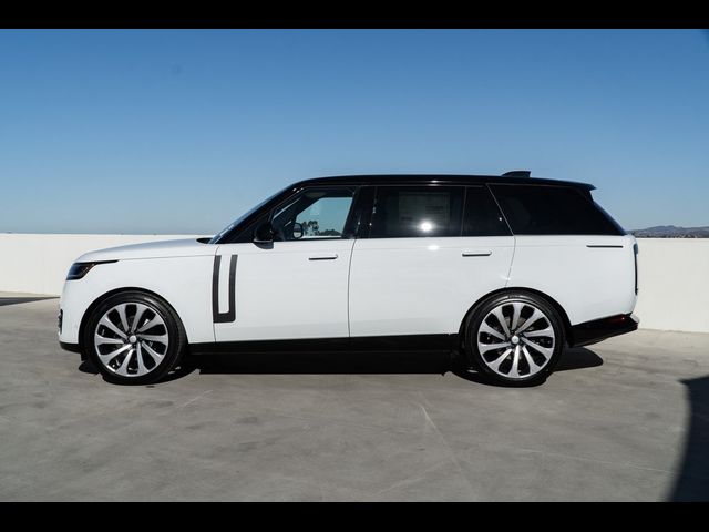 2025 Land Rover Range Rover SE