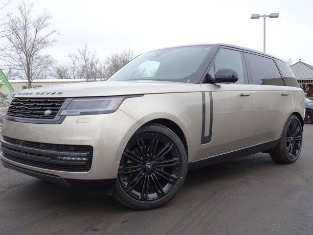 2025 Land Rover Range Rover SE