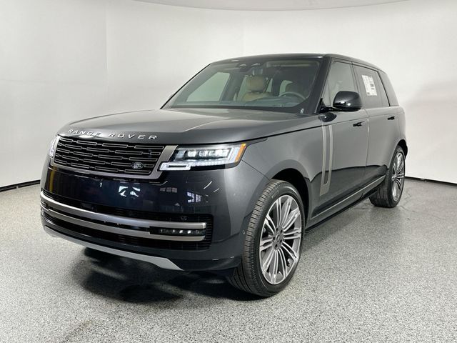 2025 Land Rover Range Rover SE