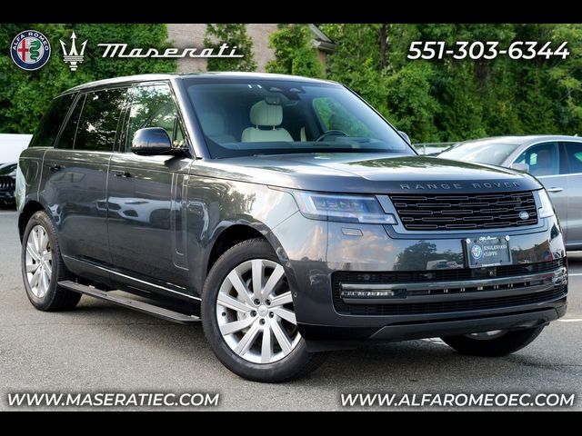 2025 Land Rover Range Rover SE
