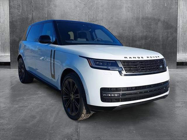 2025 Land Rover Range Rover SE