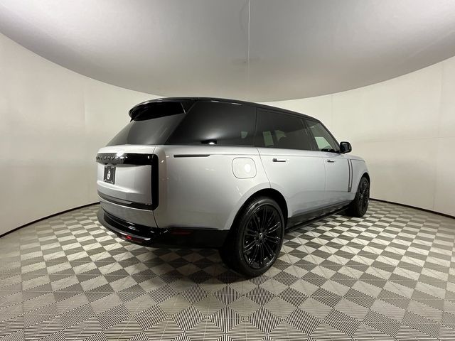 2025 Land Rover Range Rover SE