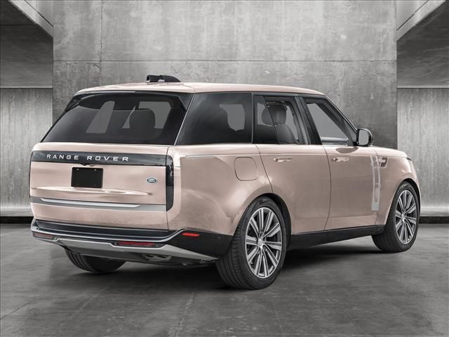 2025 Land Rover Range Rover SE