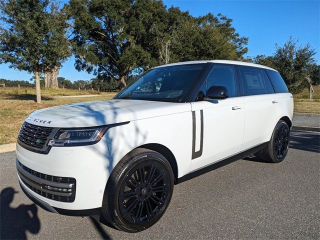 2025 Land Rover Range Rover SE