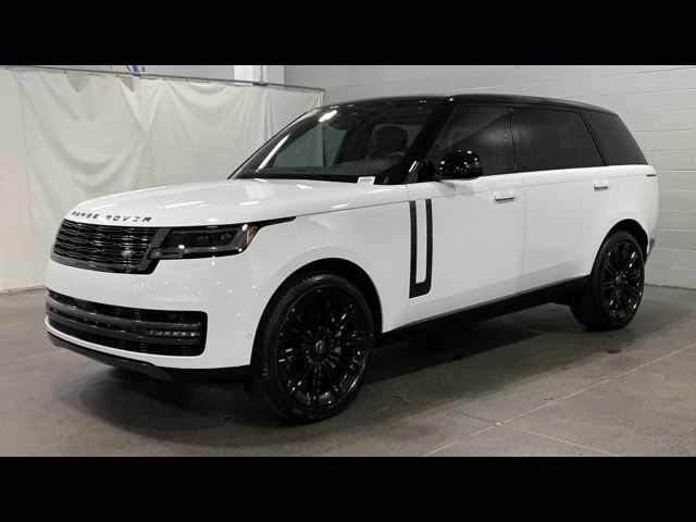 2025 Land Rover Range Rover SE