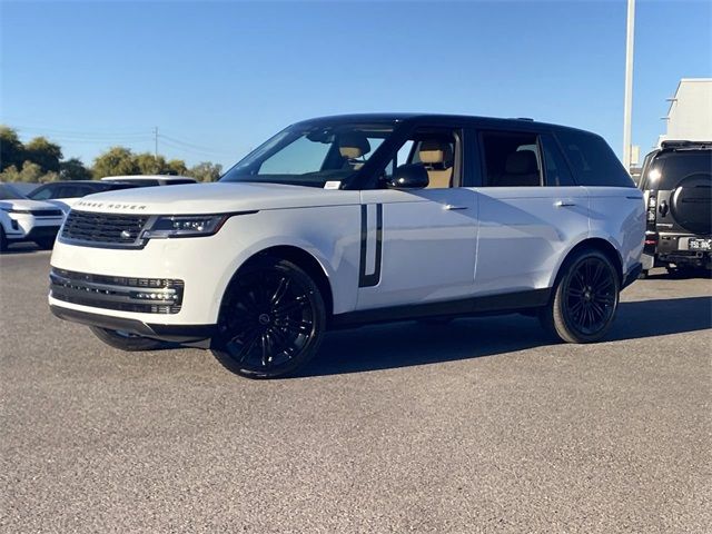 2025 Land Rover Range Rover SE