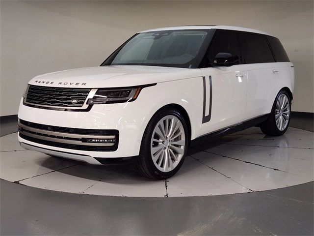 2025 Land Rover Range Rover SE