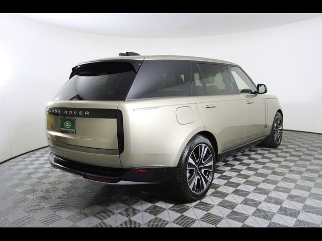 2025 Land Rover Range Rover SE