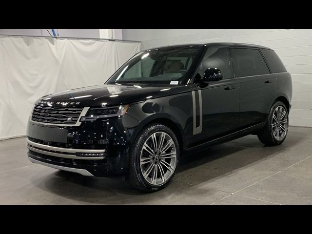 2025 Land Rover Range Rover SE