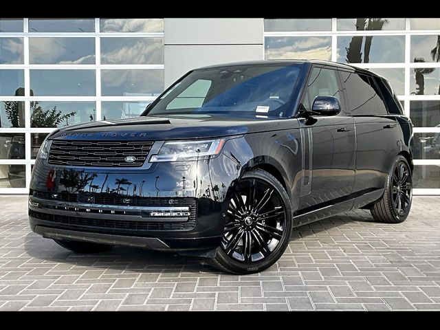 2025 Land Rover Range Rover SE