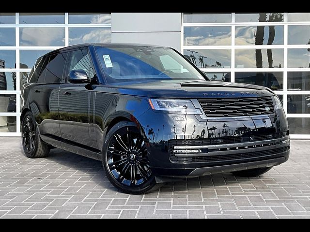 2025 Land Rover Range Rover SE