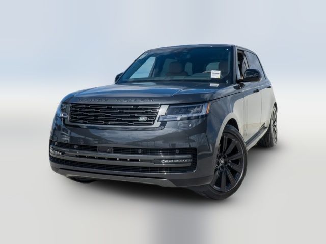 2025 Land Rover Range Rover SE