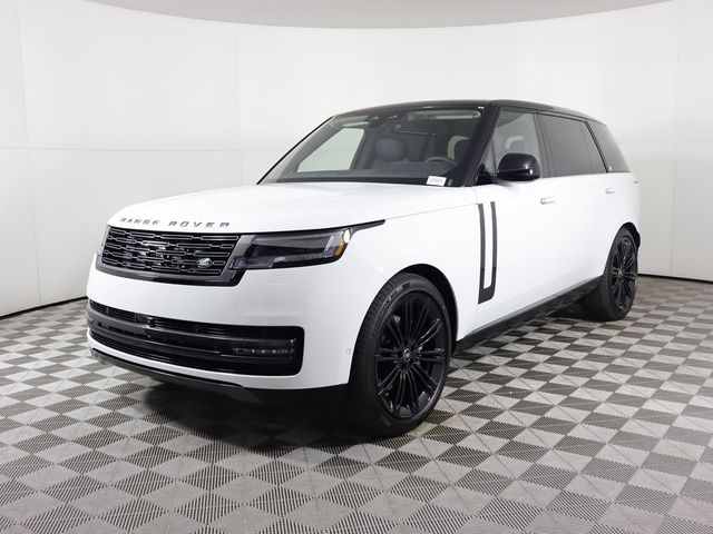 2025 Land Rover Range Rover SE