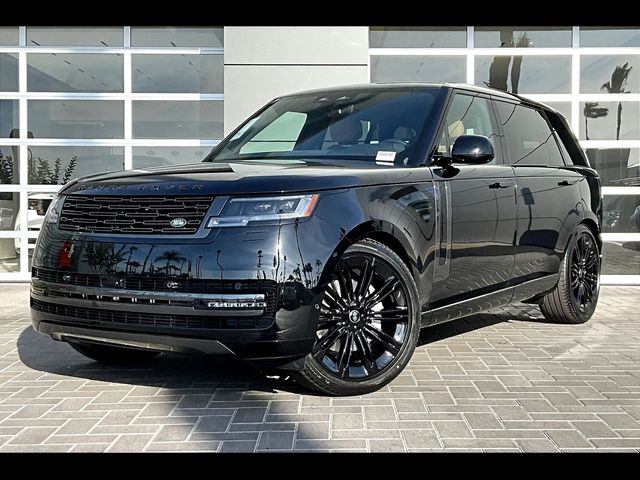 2025 Land Rover Range Rover SE