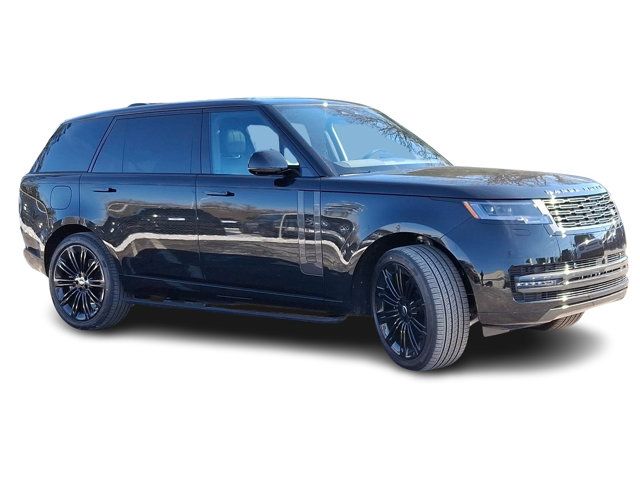 2025 Land Rover Range Rover SE