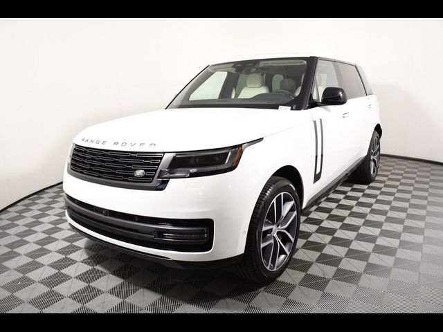 2025 Land Rover Range Rover SE