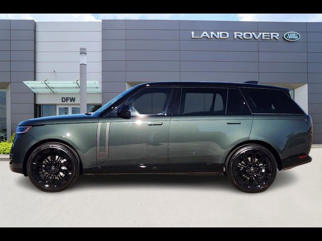 2025 Land Rover Range Rover SE