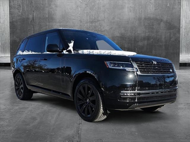 2025 Land Rover Range Rover SE