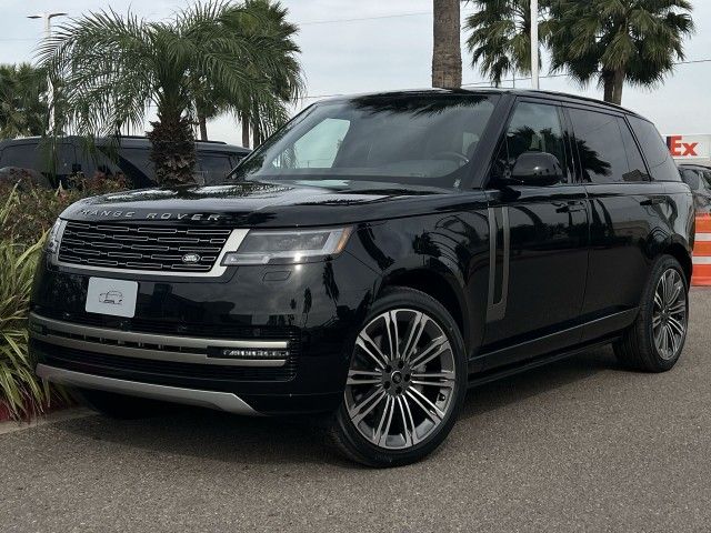 2025 Land Rover Range Rover SE