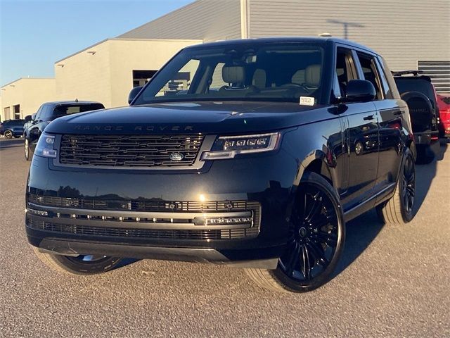 2025 Land Rover Range Rover SE