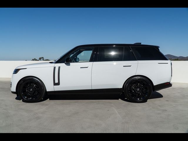 2025 Land Rover Range Rover SE