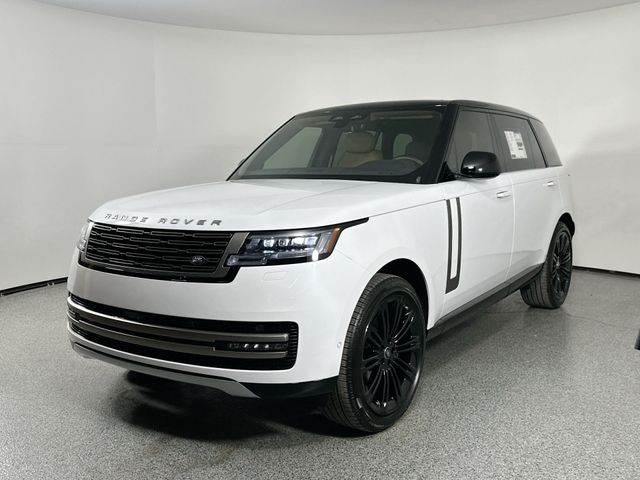 2025 Land Rover Range Rover SE