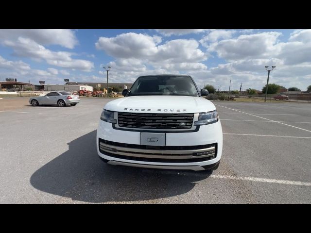 2025 Land Rover Range Rover SE