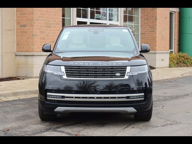 2025 Land Rover Range Rover SE